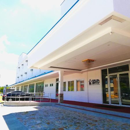 Subic Bay Hostel 오롱가포 외부 사진