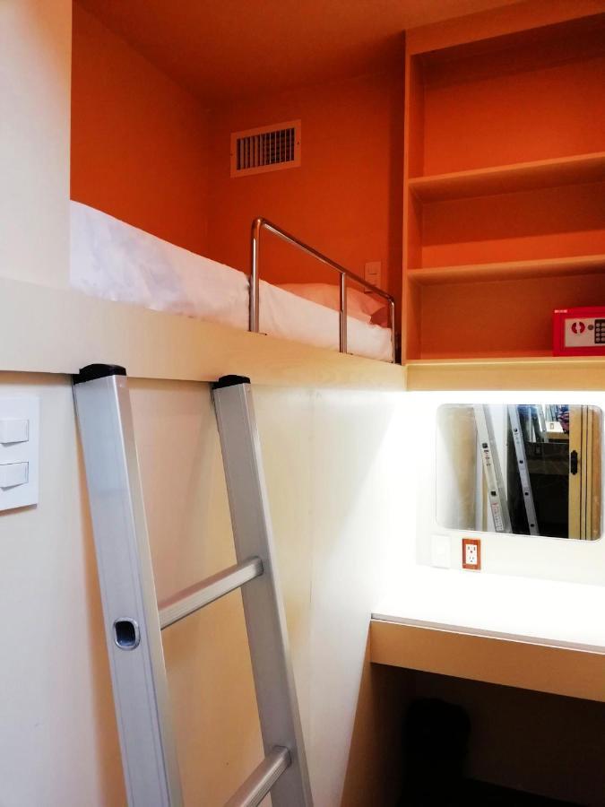 Subic Bay Hostel 오롱가포 외부 사진