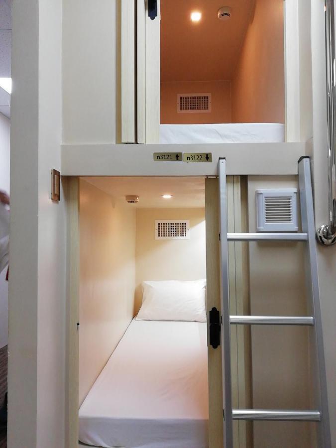 Subic Bay Hostel 오롱가포 외부 사진